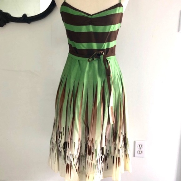 BCBG Max Azaria Summer dress. - Picture 1 of 5